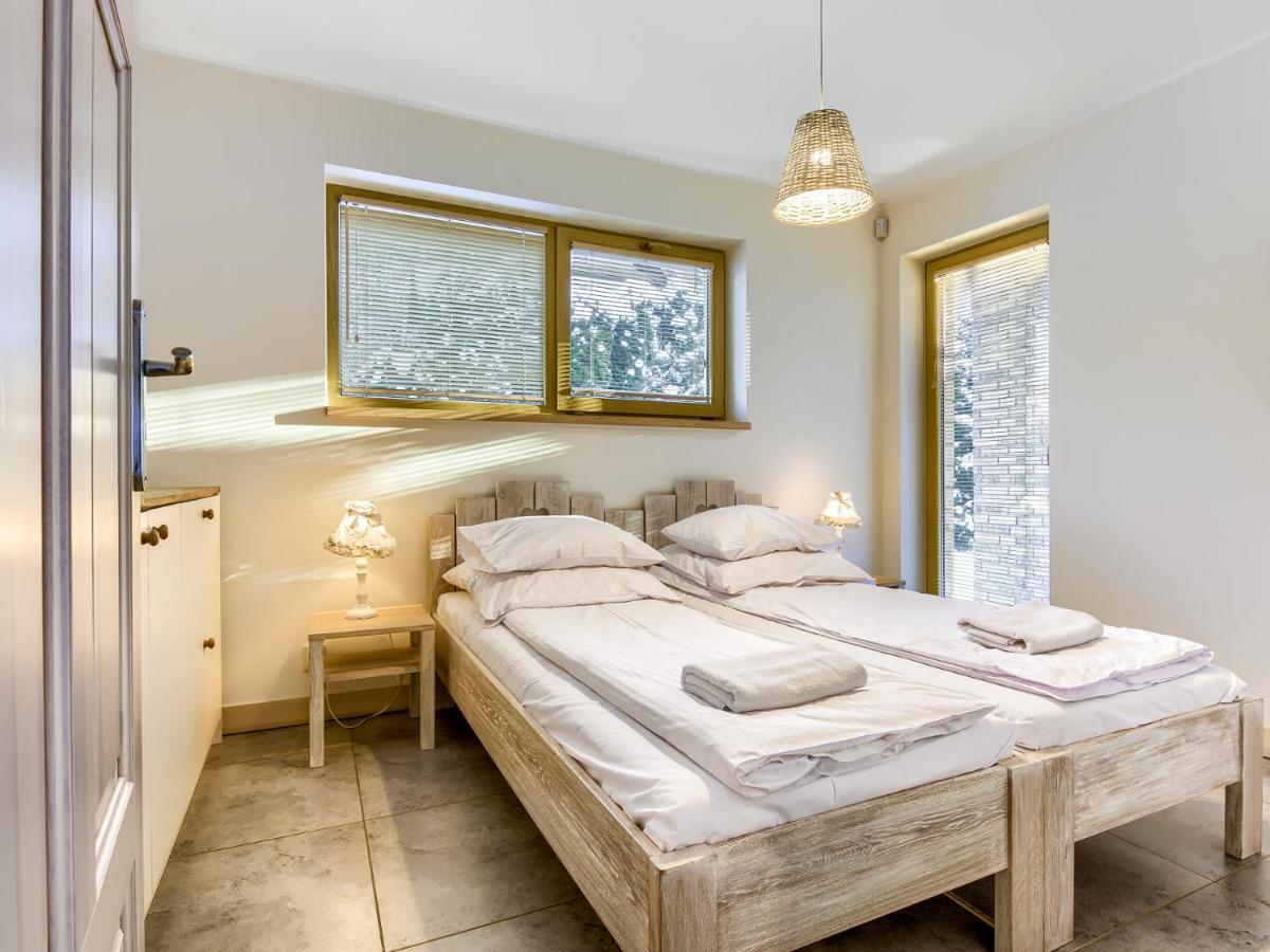 Mazursko - Komfortowe Apartamenty Nad Jeziorem, Sauna, Kominki Na Parterze Kretowiny Exterior foto