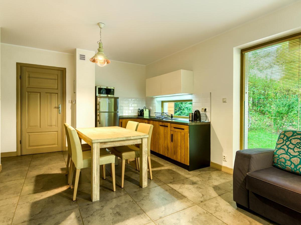 Mazursko - Komfortowe Apartamenty Nad Jeziorem, Sauna, Kominki Na Parterze Kretowiny Exterior foto