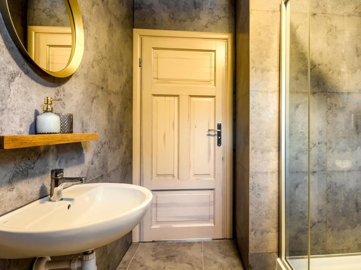 Mazursko - Komfortowe Apartamenty Nad Jeziorem, Sauna, Kominki Na Parterze Kretowiny Exterior foto