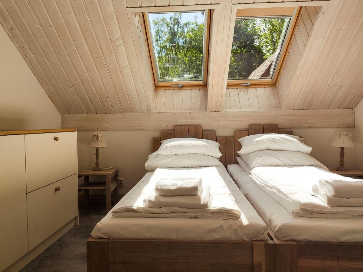 Mazursko - Komfortowe Apartamenty Nad Jeziorem, Sauna, Kominki Na Parterze Kretowiny Exterior foto