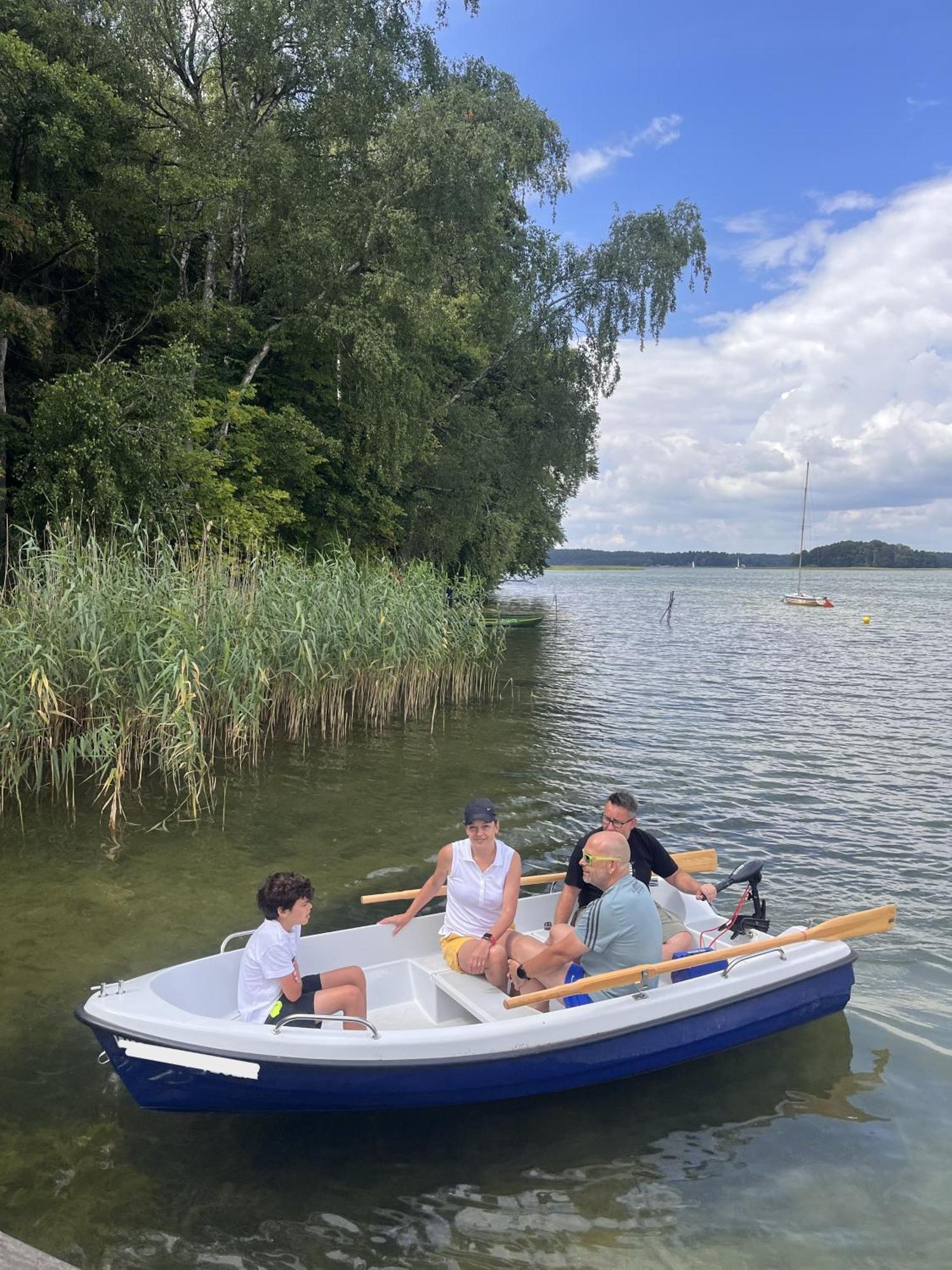 Mazursko - Komfortowe Apartamenty Nad Jeziorem, Sauna, Kominki Na Parterze Kretowiny Exterior foto